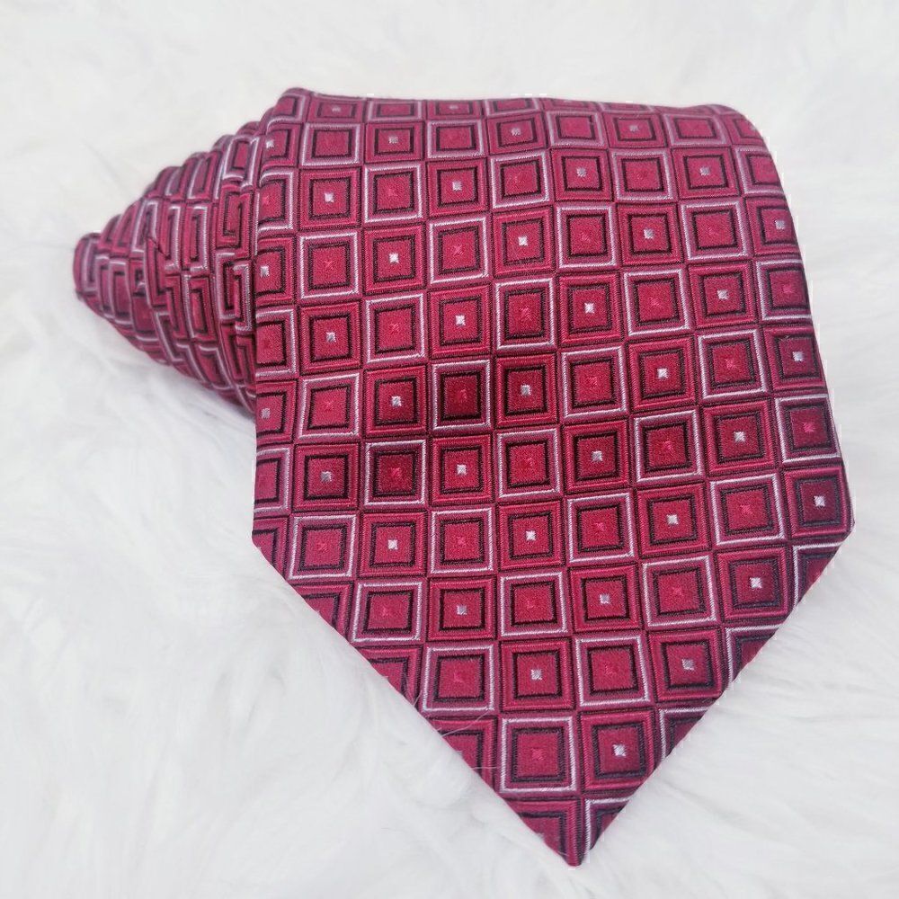 Donald Trump Signature Collection Red Silk Tie